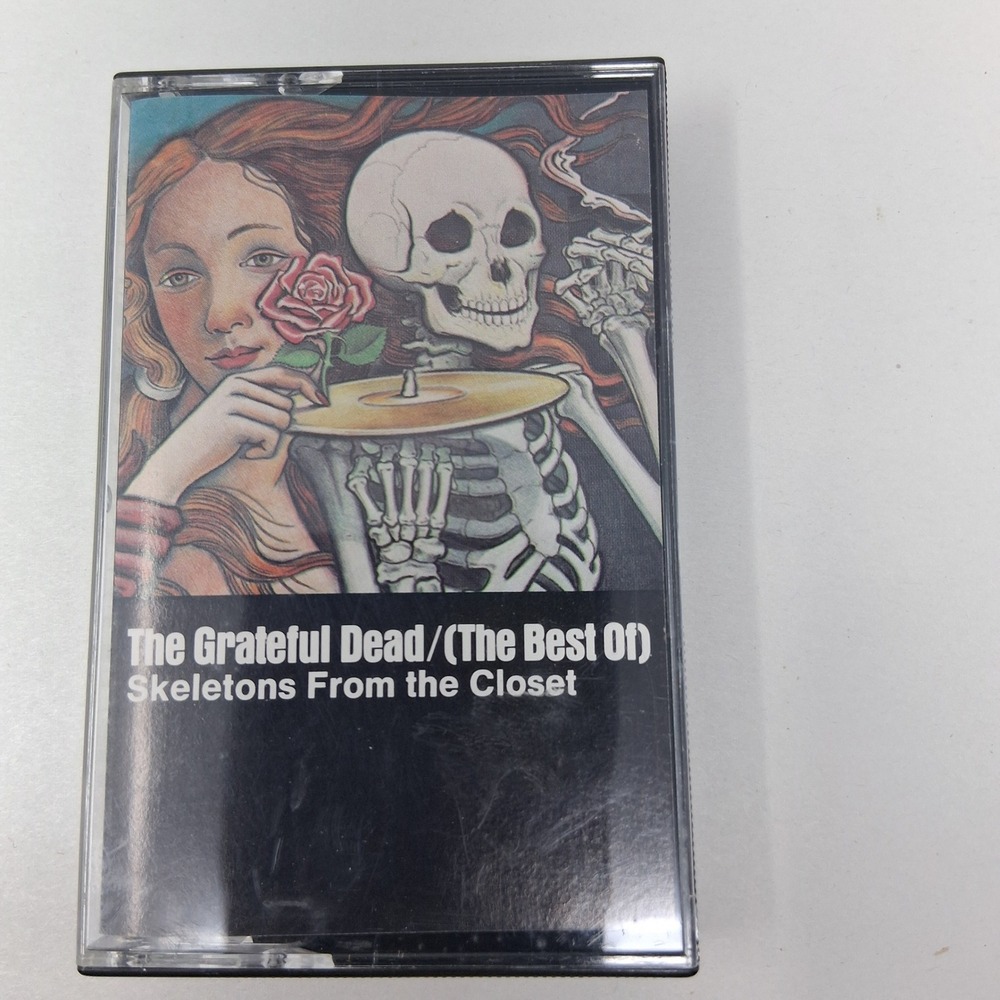 Grateful Dead Skeletons From the Closet The Best Of Cassette Tape L5W 2764 White